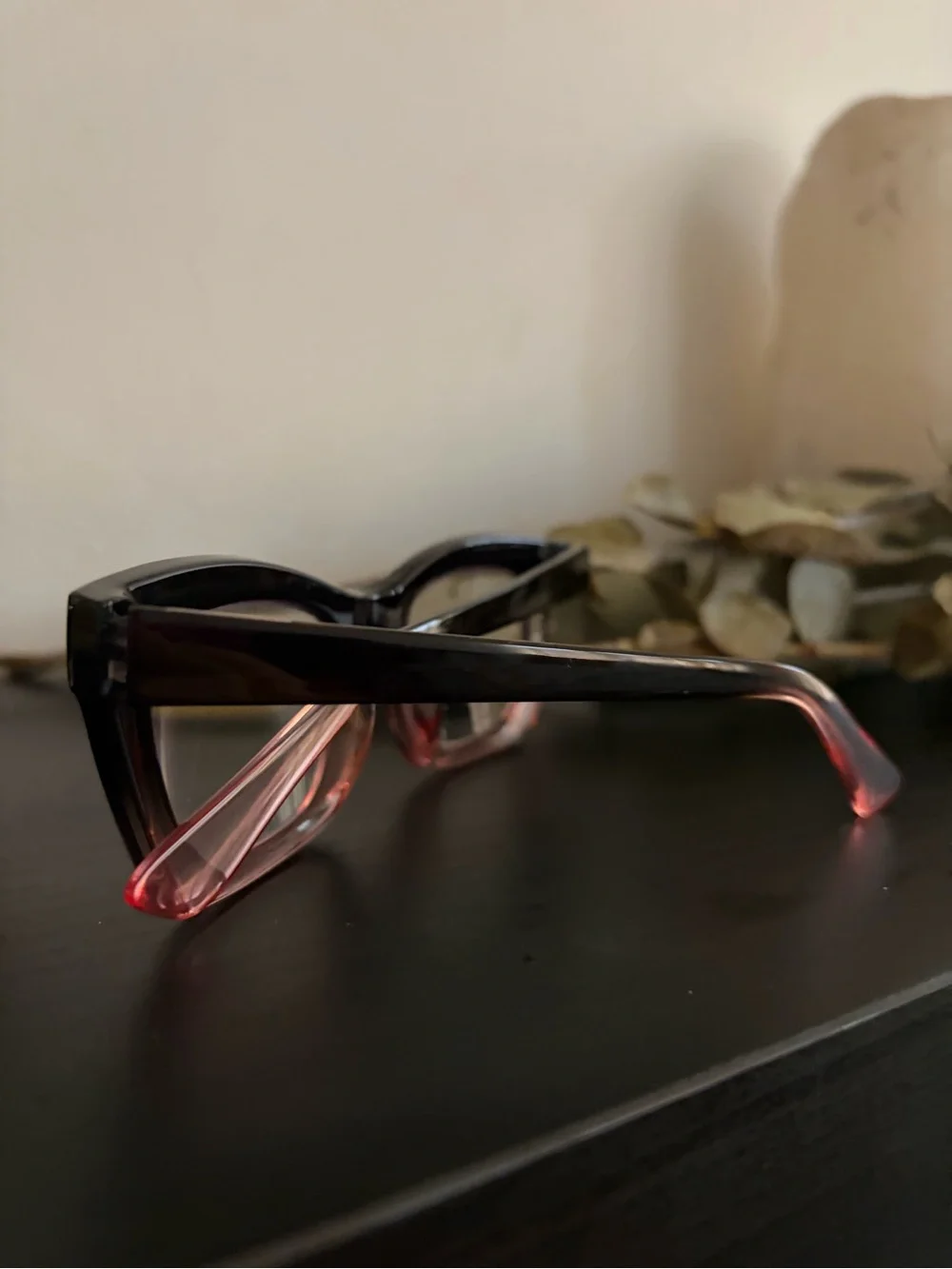 Chunky Square Frame Glasses in Gradient Black-Pink